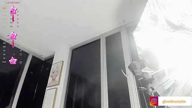 Megan Lim online show from 03.10.25