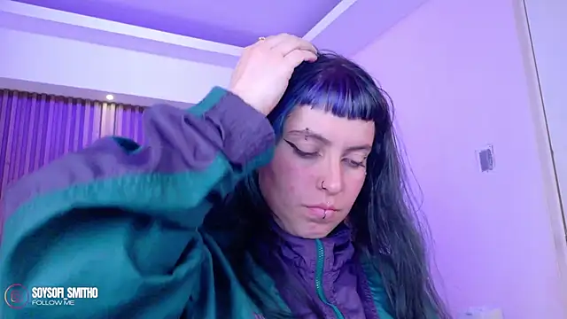 Lucy Smith2 online show from 04.22.26