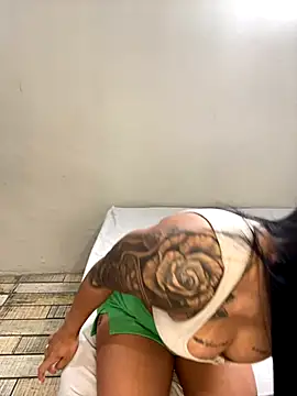 Elamesmamorena online show from 10.30.25