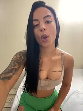 Snapshot of Elamesmamorena chatting on 11.05.25 Elamesmamorena online show from 11.05.25