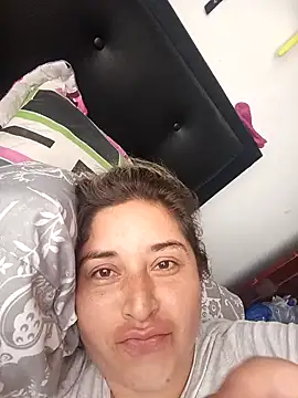 Snapshot of yajahil chatting on 01.10.25 yajahil online show from 01.10.25