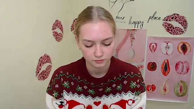 MademoiselleCl online show from 01.05.25