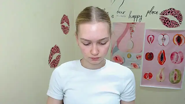 MademoiselleCl online show from 02.04.25