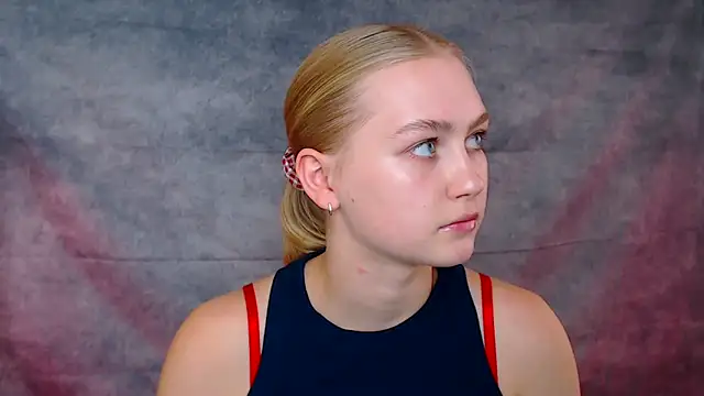 MademoiselleCl online show from 09.18.25