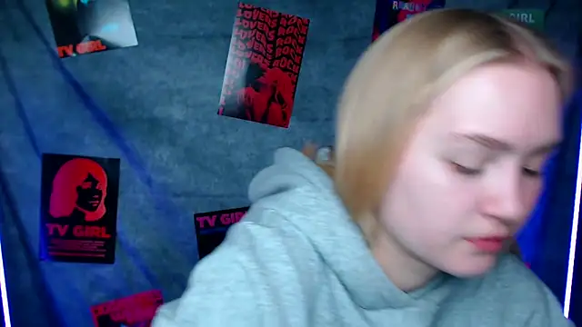 MademoiselleCl online show from 10.24.25