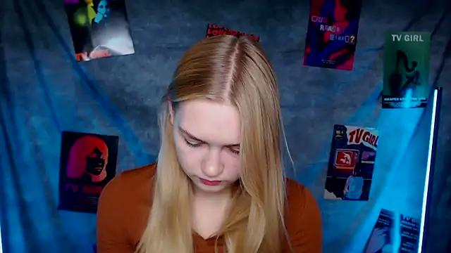 MademoiselleCl online show from 10.26.25