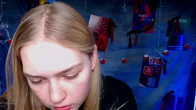 Snapshot of MademoiselleCl chatting on 01.08.26 MademoiselleCl online show from 01.08.26