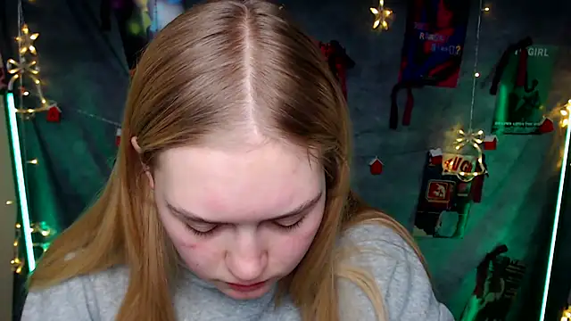 Snapshot of MademoiselleCl chatting on 01.16.26 MademoiselleCl online show from 01.16.26