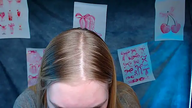 Snapshot of MademoiselleCl chatting on 02.18.26 MademoiselleCl online show from 02.18.26