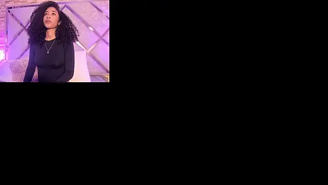 Snapshot of _lanna_jhonson_ chatting on 09.19.25 lanna jhonson online show from 09.19.25