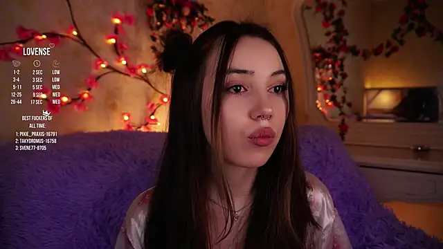 GillianDowdey online show from 11.29.25