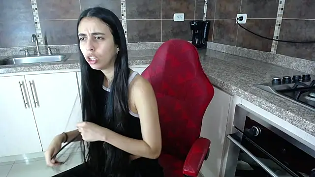 anna alvarez online show from 01.24.25