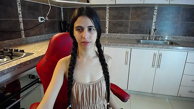 anna alvarez online show from 02.15.25