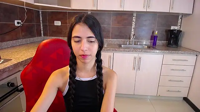 anna alvarez online show from 03.18.25