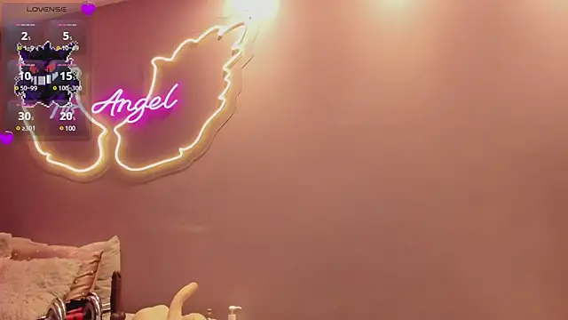 Ninna monroe  online show from 02.15.25