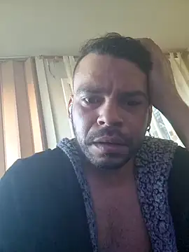 Snapshot of BombomNutela36 chatting on 02.01.25 BombomNutela36 online show from 02.01.25