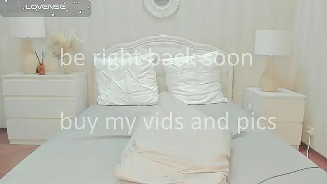 Nicky Stone online show from 04.19.26