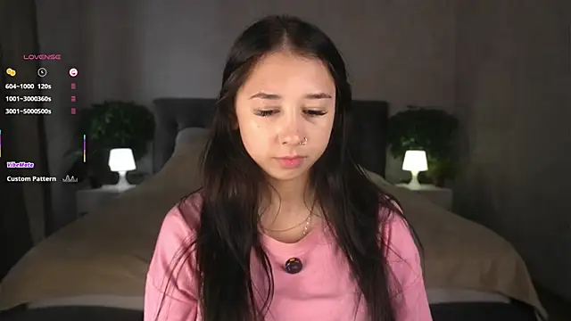 AislyEmbury online show from 09.09.25