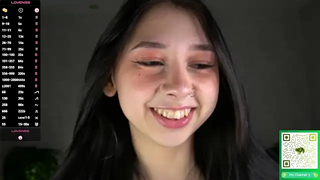 AislyEmbury online show from 11.19.25