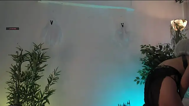 aisha bx online show from 10.16.25