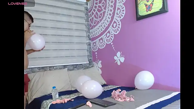 AntonellaAndNoah online show from 01.09.26