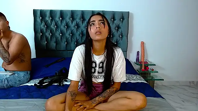 AntonellaAndNoah online show from 04.21.26