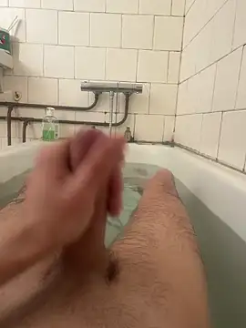 wolfwhite95 online show from 02.19.26