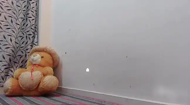 ANANYA-TIWARI online show from 02.23.25