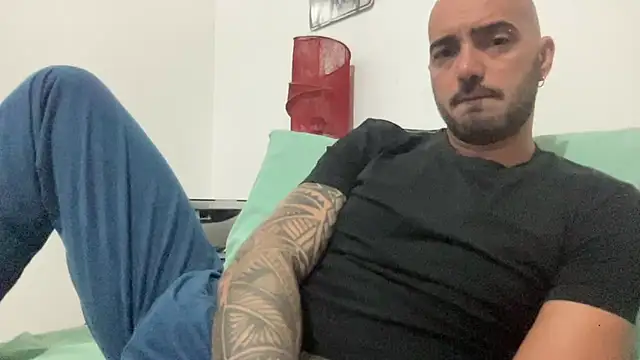 alessandromori91 online show from 09.26.25