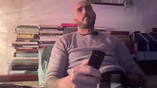 alessandromori91 online show from 04.01.26