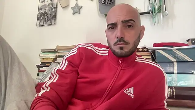 Snapshot of alessandromori91 chatting on 05.17.26 alessandromori91 online show from 05.17.26