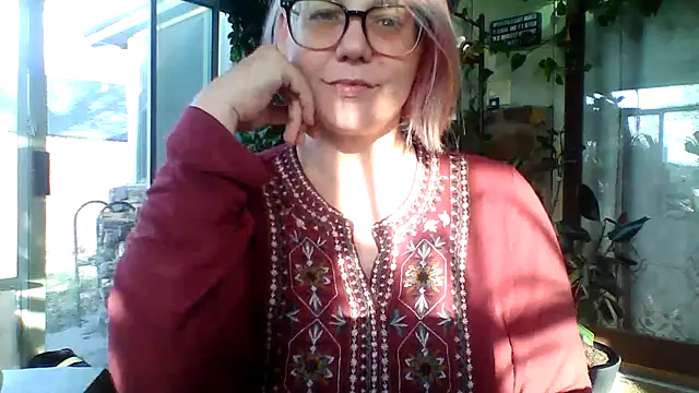 Snapshot of Big-Tits-McGee chatting on 12.17.25 Big-Tits-McGee online show from 12.17.25