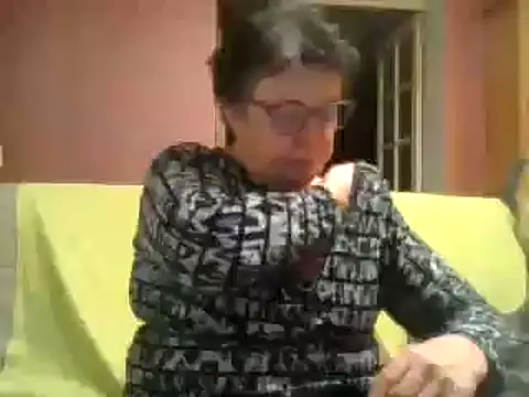 Vandeae44 online show from 02.13.25