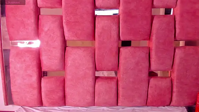 sophie pariss online show from 03.21.25