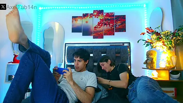 Snapshot of Alex_and_Fabian chatting on 01.10.25 Alex and Fabian online show from 01.10.25