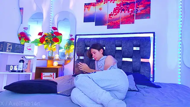 Snapshot of Alex_and_Fabian chatting on 09.14.25 Alex and Fabian online show from 09.14.25