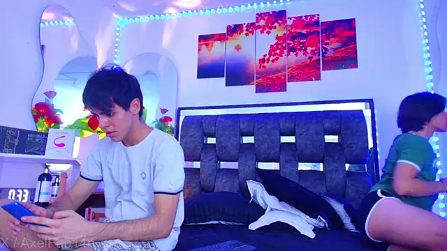 Snapshot of Alex_and_Fabian chatting on 09.19.25 Alex and Fabian online show from 09.19.25