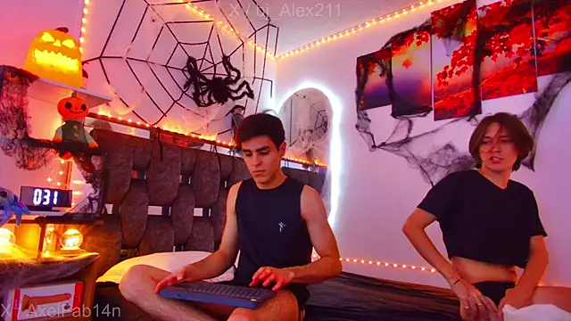 Snapshot of Alex_and_Fabian chatting on 10.17.25 Alex and Fabian online show from 10.17.25