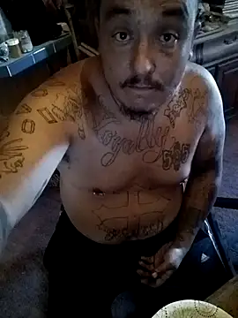 Snapshot of wilsons12 chatting on 09.10.25 wilsons12 online show from 09.10.25