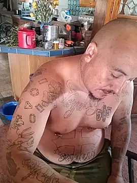 Snapshot of wilsons12 chatting on 09.16.25 wilsons12 online show from 09.16.25