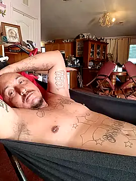 Snapshot of wilsons12 chatting on 09.23.25 wilsons12 online show from 09.23.25