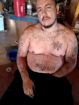 Snapshot of wilsons12 chatting on 10.06.25 wilsons12 online show from 10.06.25