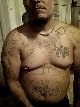 Snapshot of wilsons12 chatting on 10.12.25 wilsons12 online show from 10.12.25