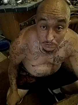 Snapshot of wilsons12 chatting on 10.12.25 wilsons12 online show from 10.12.25