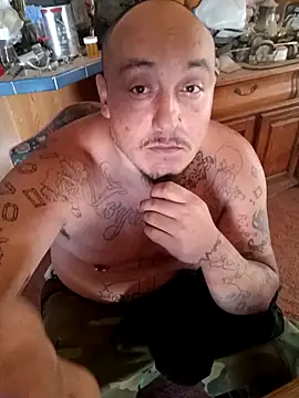 Snapshot of wilsons12 chatting on 10.16.25 wilsons12 online show from 10.16.25