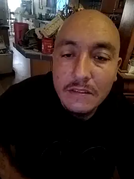 Snapshot of wilsons12 chatting on 11.05.25 wilsons12 online show from 11.05.25