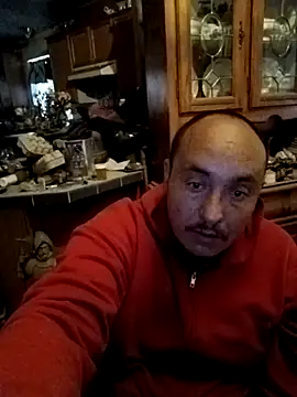 Snapshot of wilsons12 chatting on 11.22.25 wilsons12 online show from 11.22.25