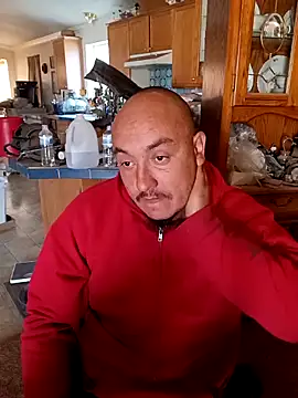 Snapshot of wilsons12 chatting on 11.26.25 wilsons12 online show from 11.26.25