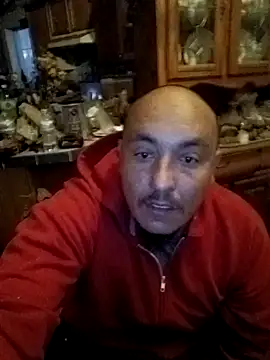 Snapshot of wilsons12 chatting on 12.01.25 wilsons12 online show from 12.01.25