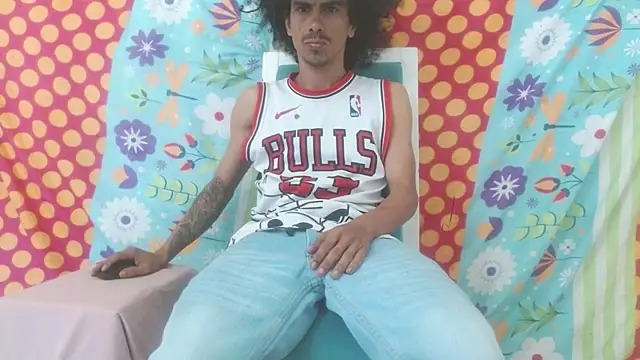 damian bottom bigcock online show from 01.07.25